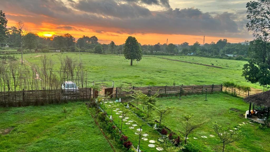 Jewel Of Jungle Lägenhet Tāla Exteriör bild